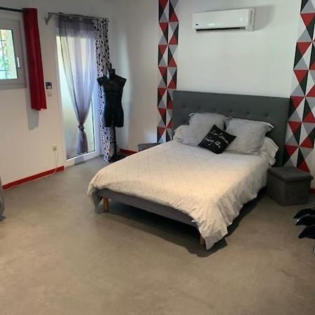 Grand Studio Avec Terrasse Apartment Вовер Екстериор снимка