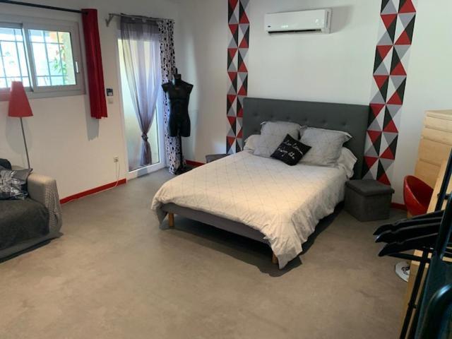 Grand Studio Avec Terrasse Apartment Вовер Екстериор снимка